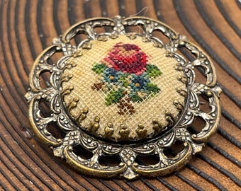 Petit Point, Cross Stitch, Rose Brooch, Round, Silver Tone, Filigree Brooch