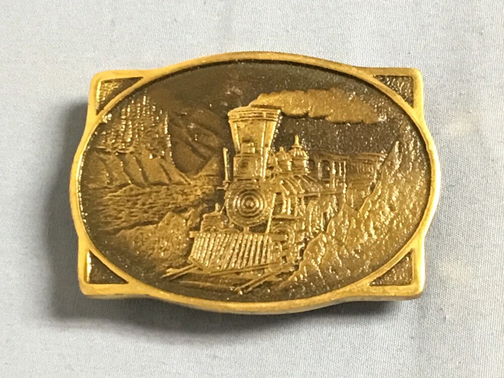 heritage mint ltd belt buckles