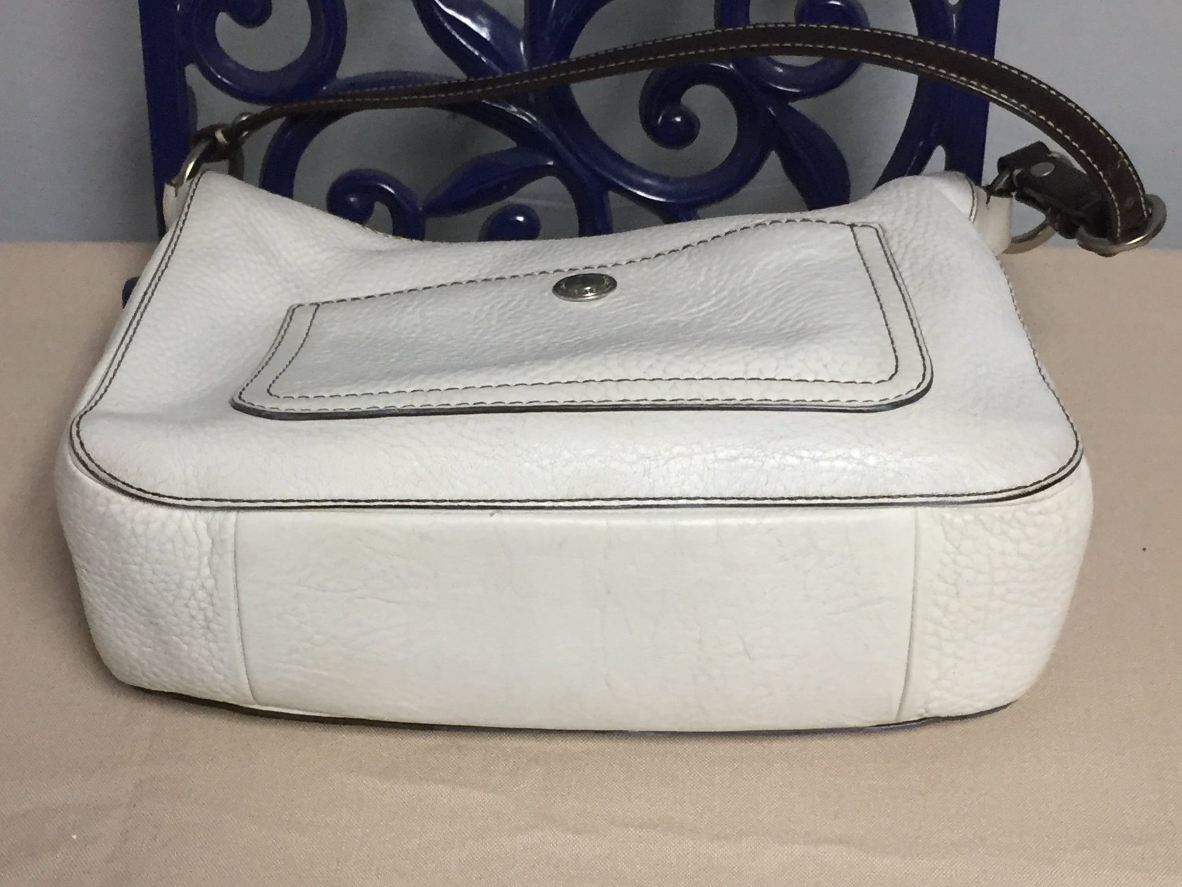 Rodéo pégase leather bag charm Hermès White in Leather - 35954552