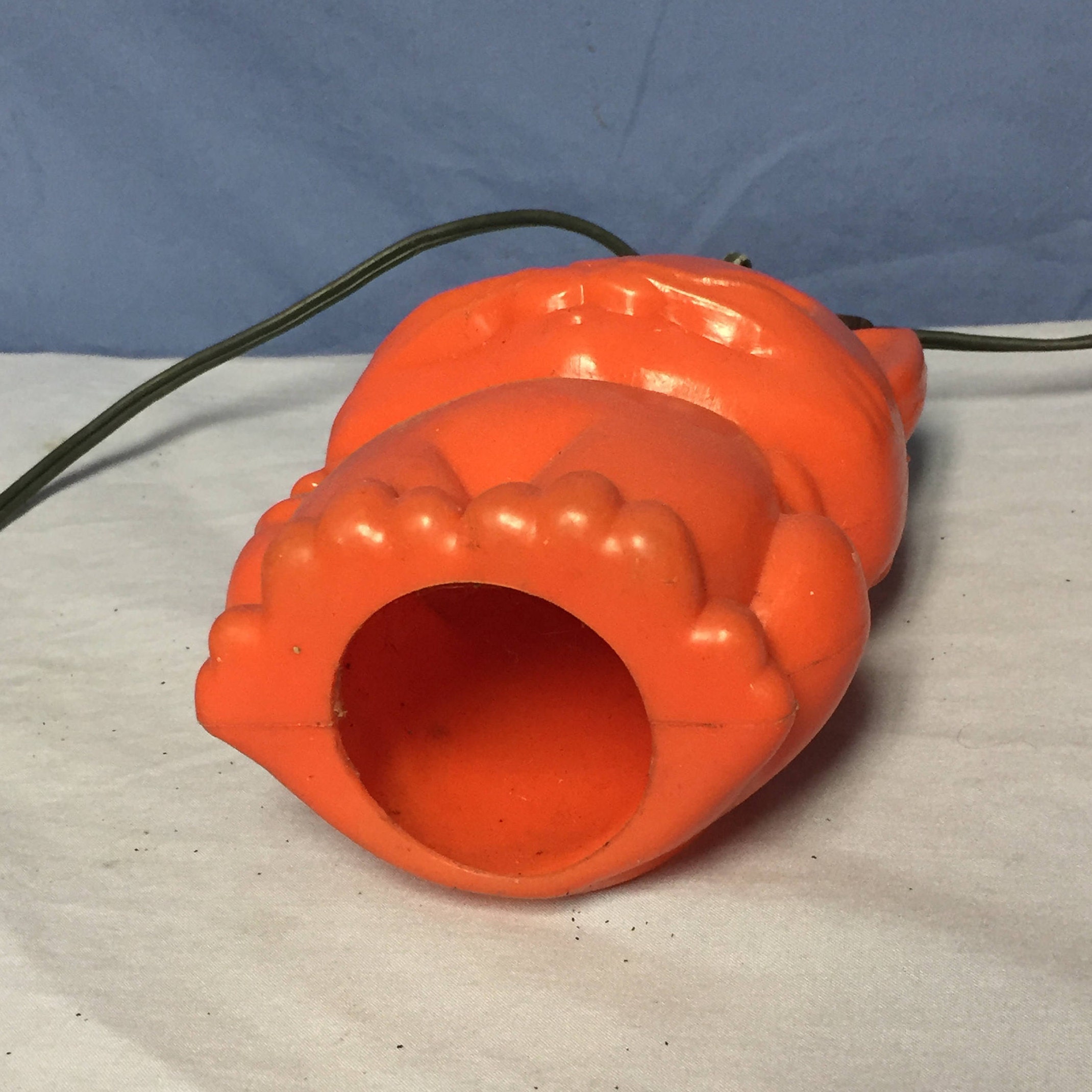 Vintage Outdoor Blow Mold Cat Party Lights, 1960's