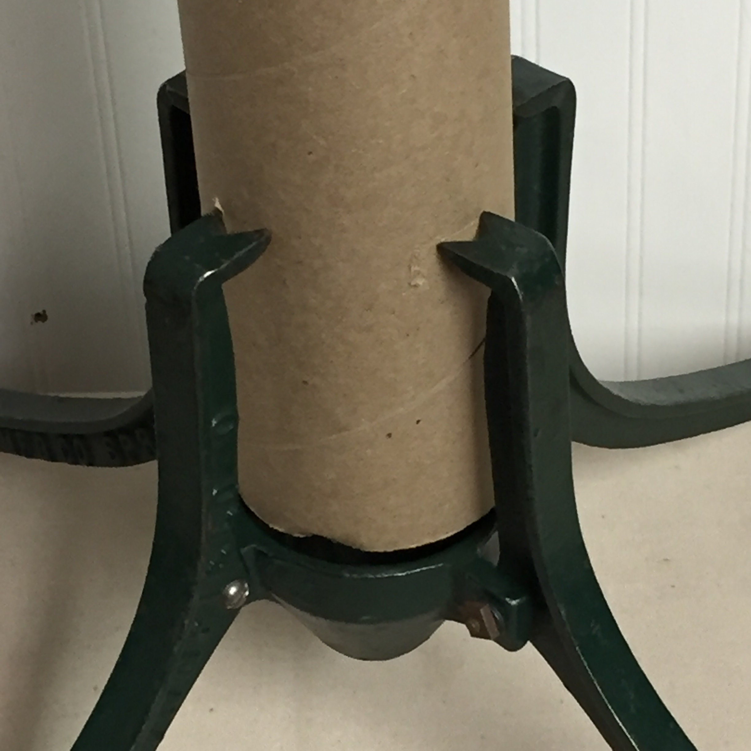 Vintage Cast Iron 4 Leg Christmas Tree Stand, B & J MFG Springfield Ohio