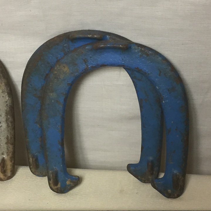 Set Vintage Royal St Pierre Horseshoes Outdoor Game With Original Pins