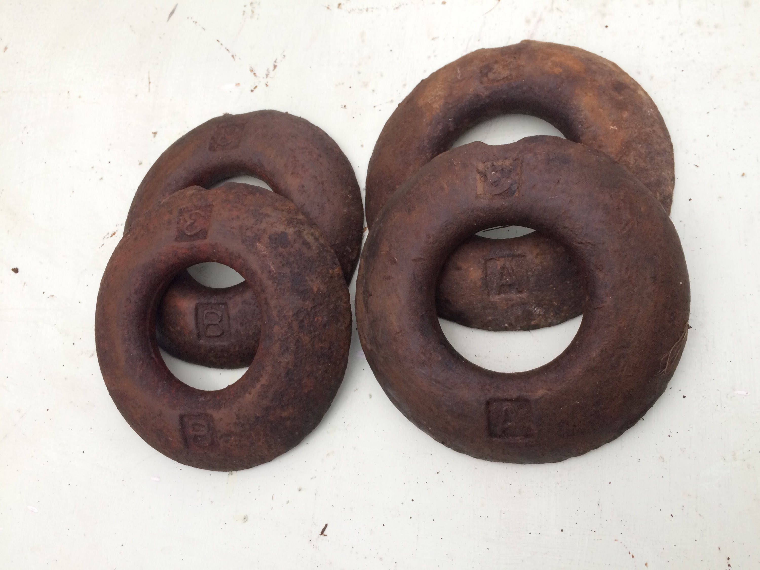 Set of 4 Vintage Iron QUOITS Throwing Pitching Yard Game 3 LB Cast Iron