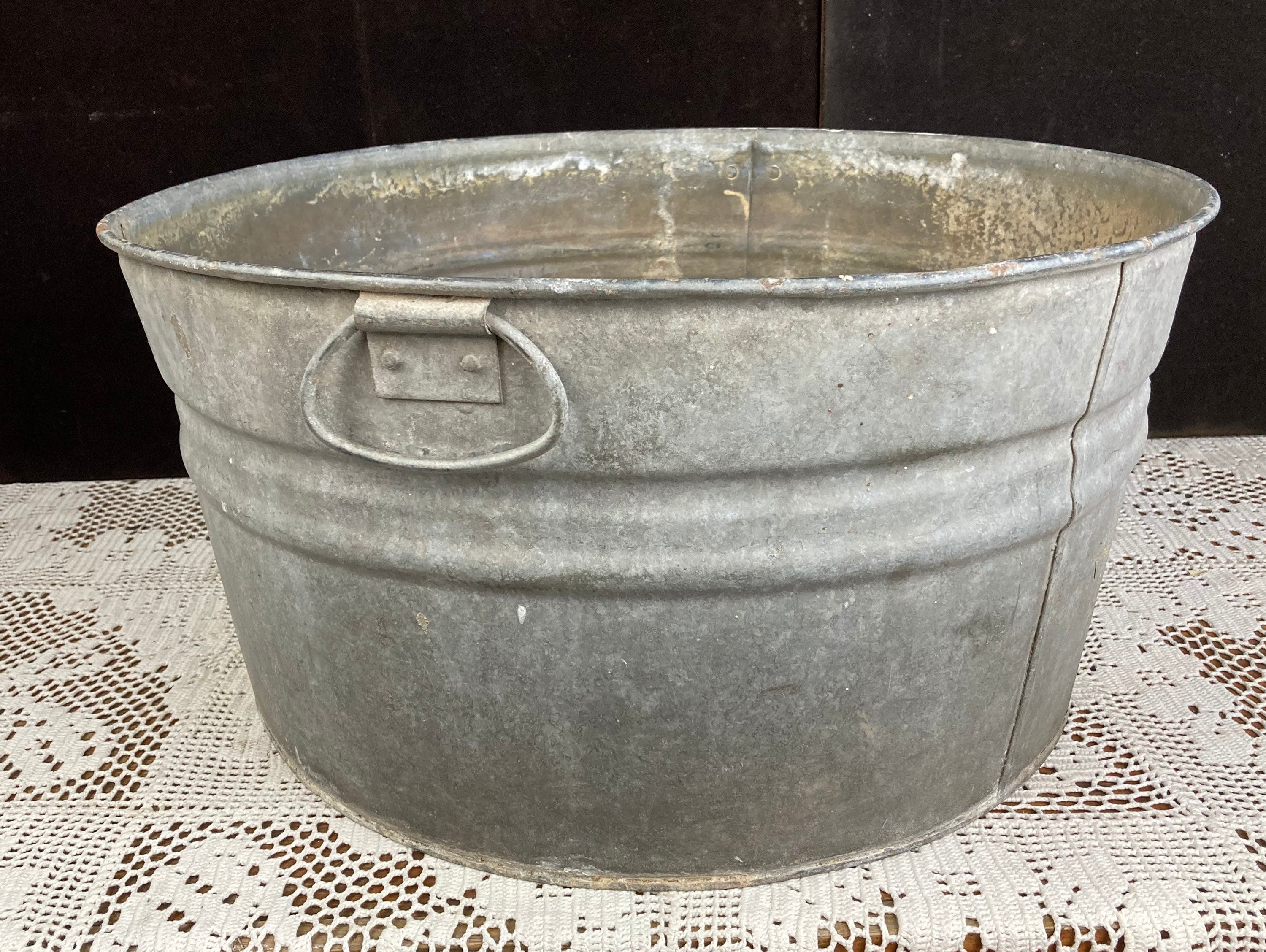 Vintage GALVANIZED WASH TUB bin country bucket round cooler old rustic  primitive