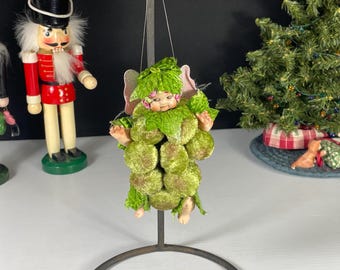 Mark Roberts, Green Grape Baby Fairy, Christmas Pixie Ornament