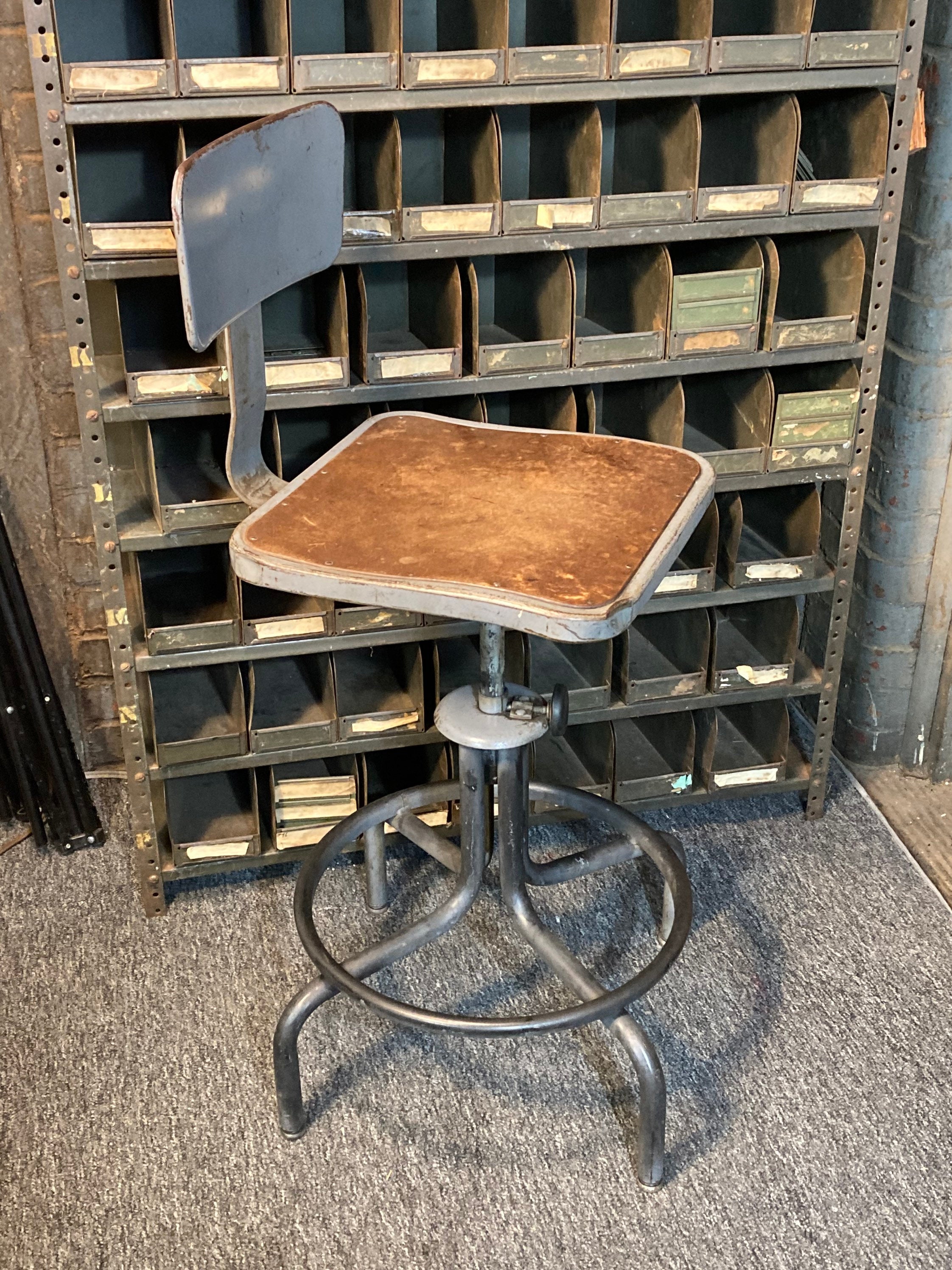 Vintage Inter Royal Corp Gray Metal Adjustable Swivel Work Stool Seat at  1stDibs