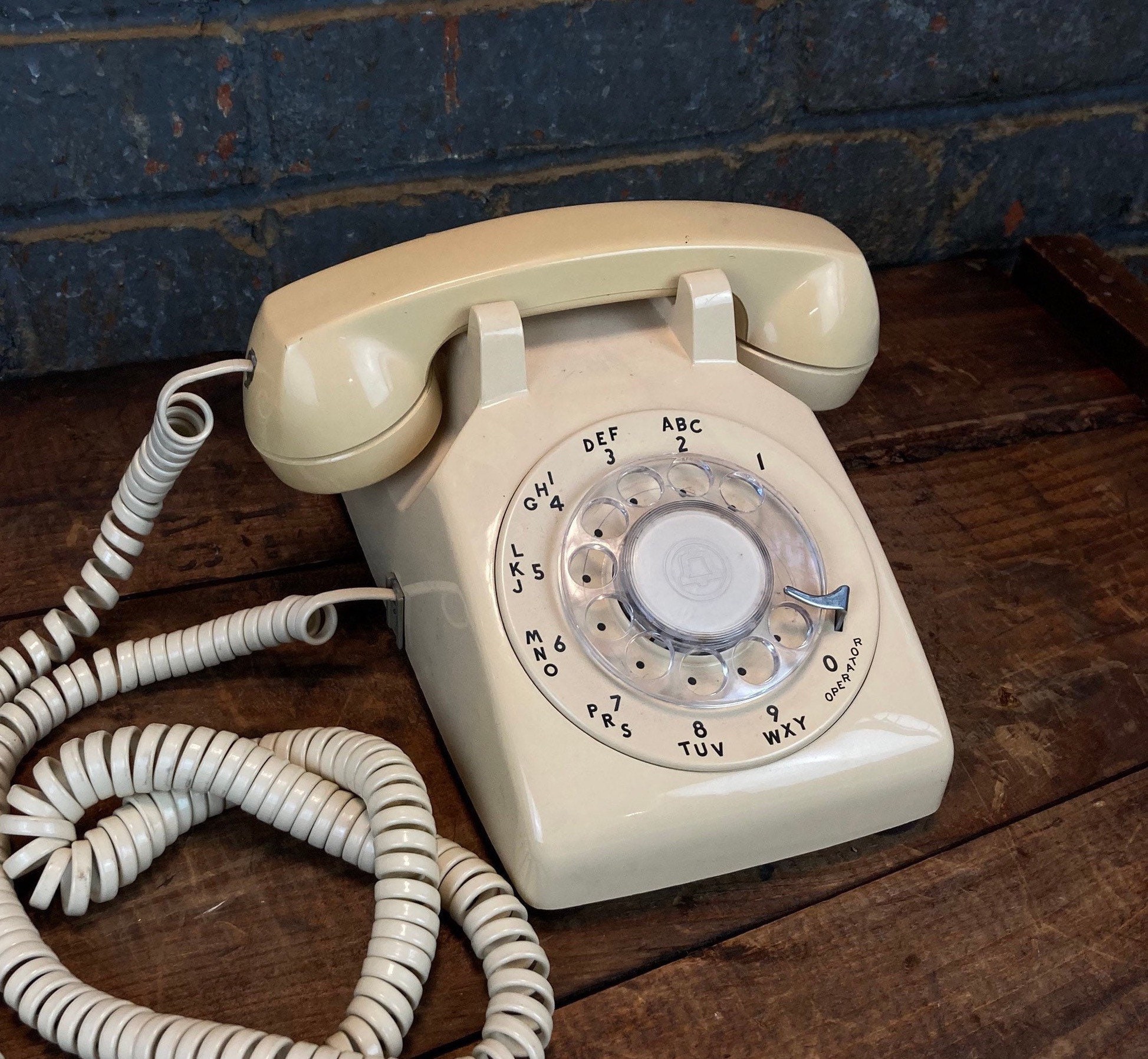 1970's Western Electric Pale Yellow Rotary Dial Telephone, Beige Table Top Telephone