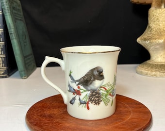 Lenox Winter Greetings Cedar Waxwing and Junco Mug