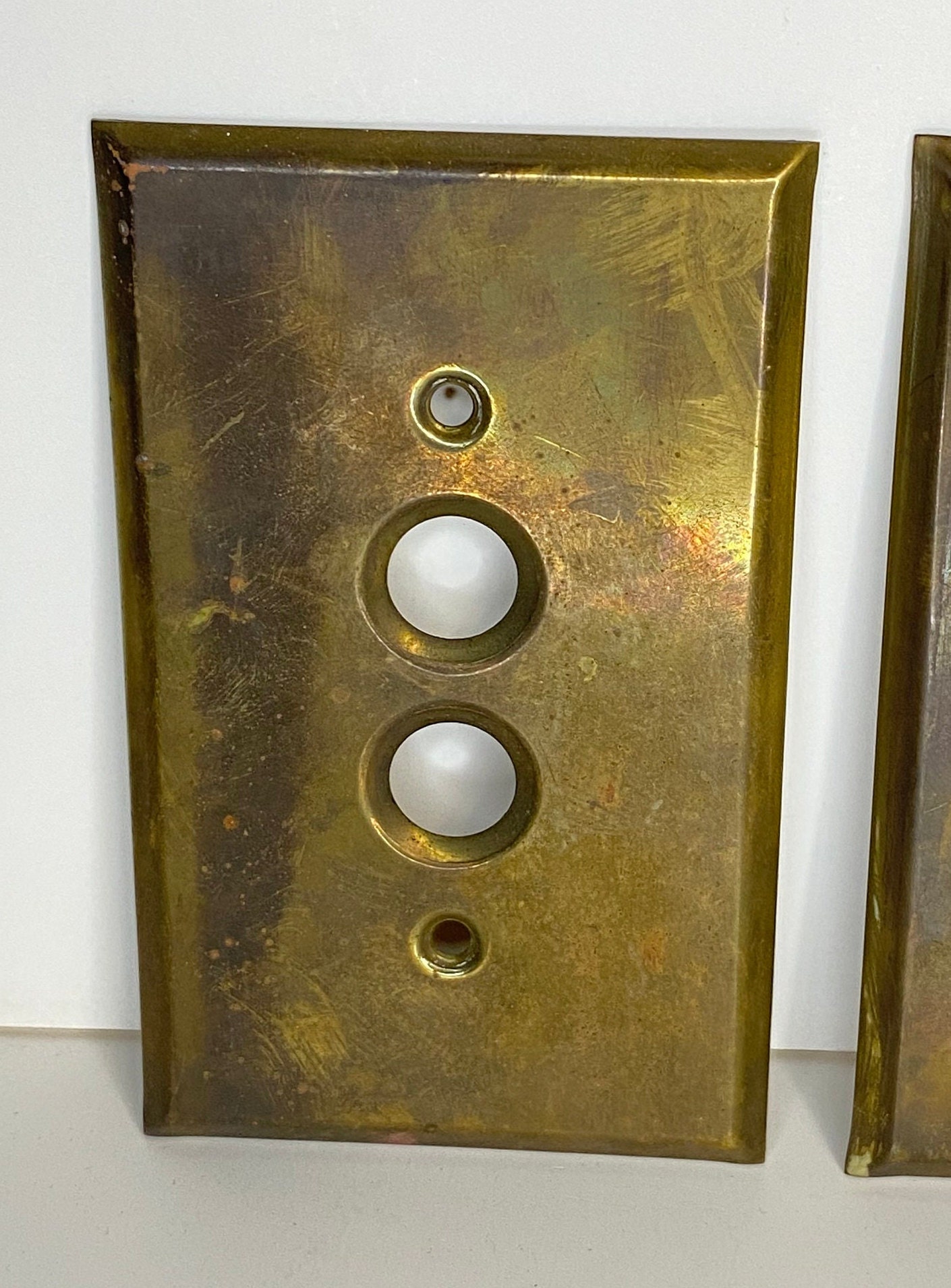 2 Antique Single Gang Brass Light Switch Cover Plates, Inline Push