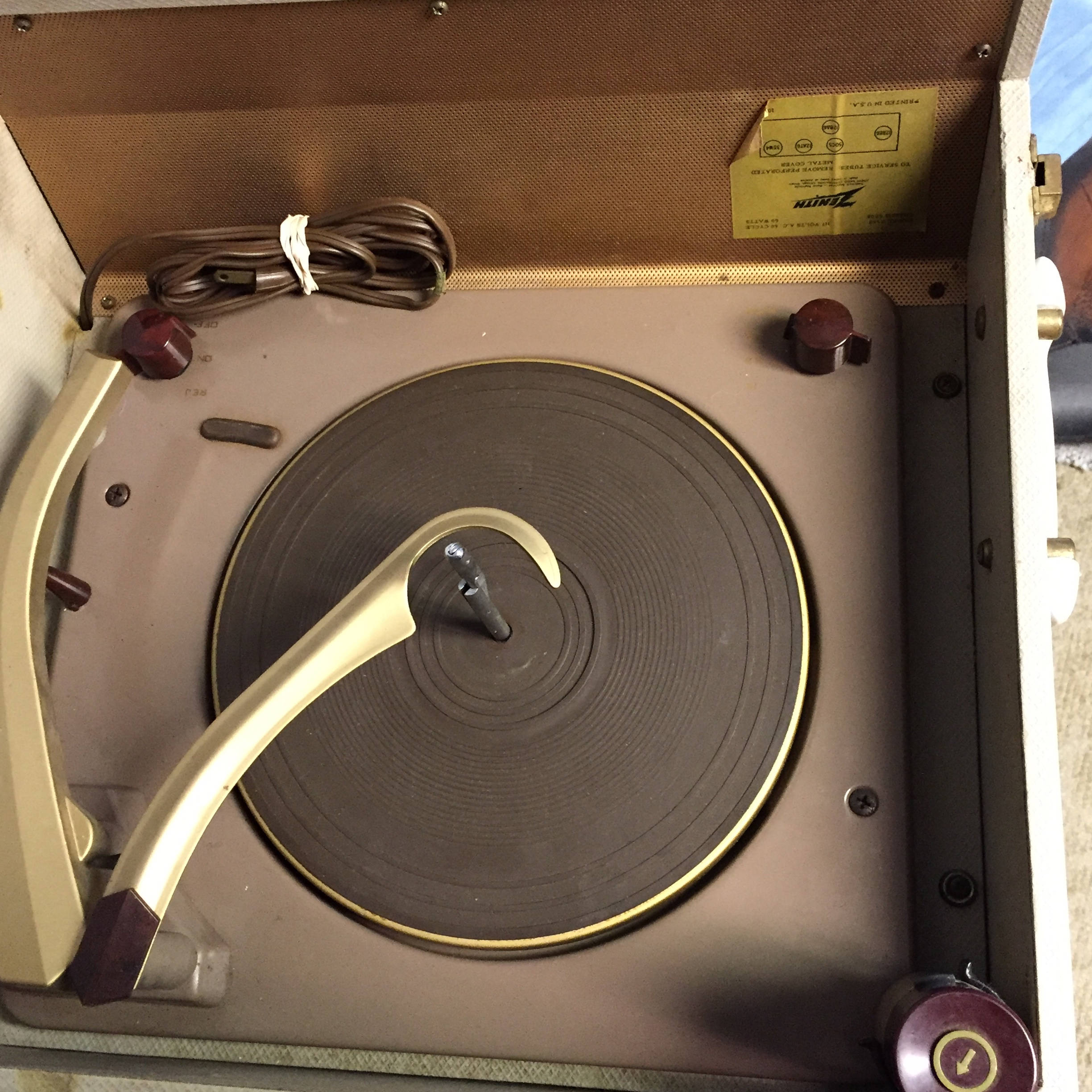 Vintage Zenith Portable Record Player Radio Model Z550, Turquoise Blue