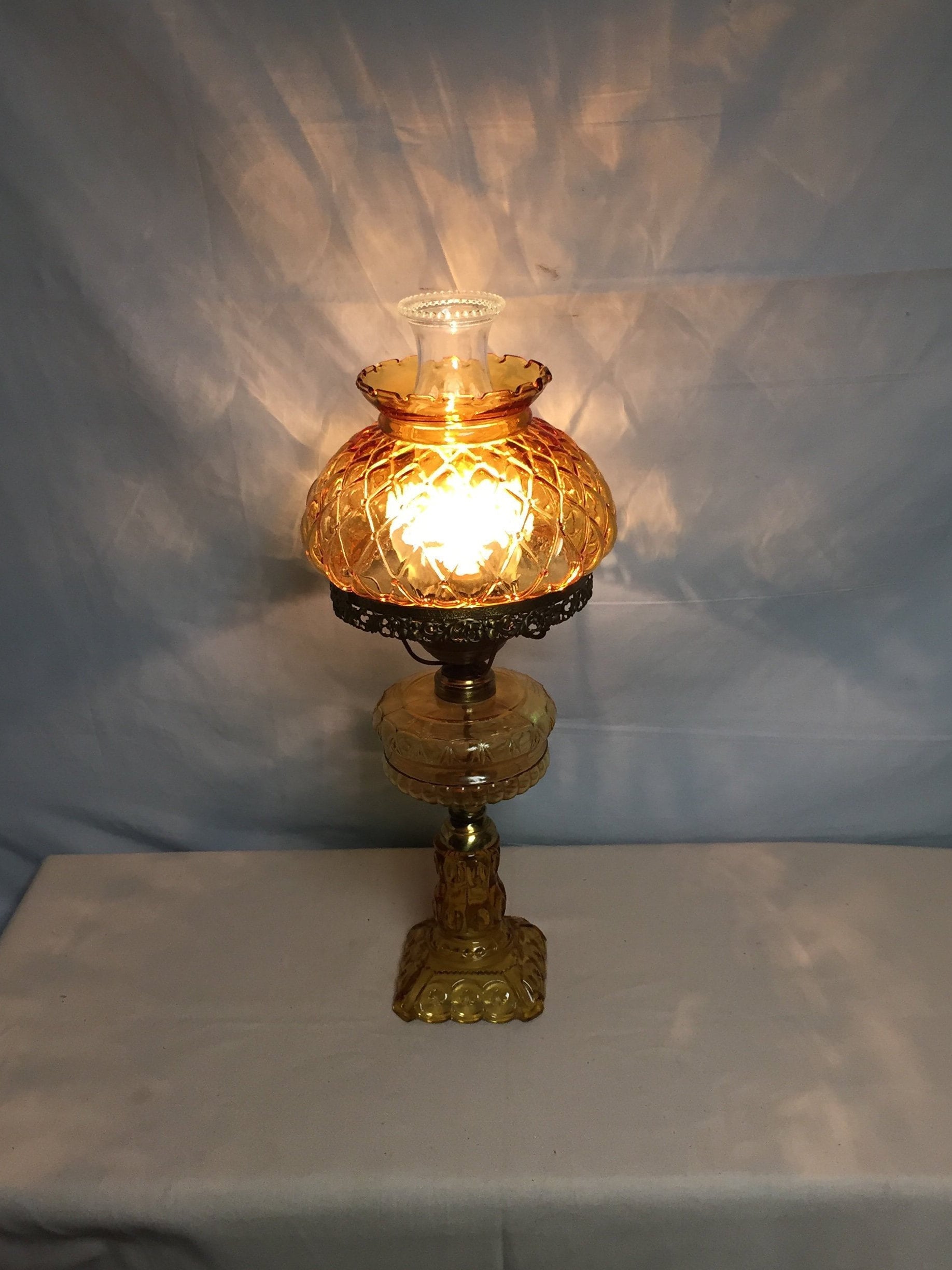 Antique electric 2024 hurricane lamps