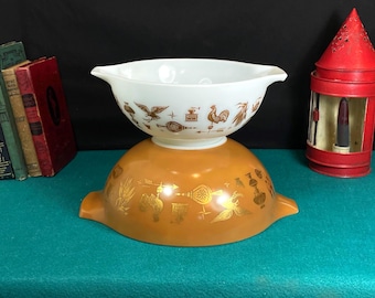 2 Pyrex Early American Cinderella Mixing Bowls, 443 and 444