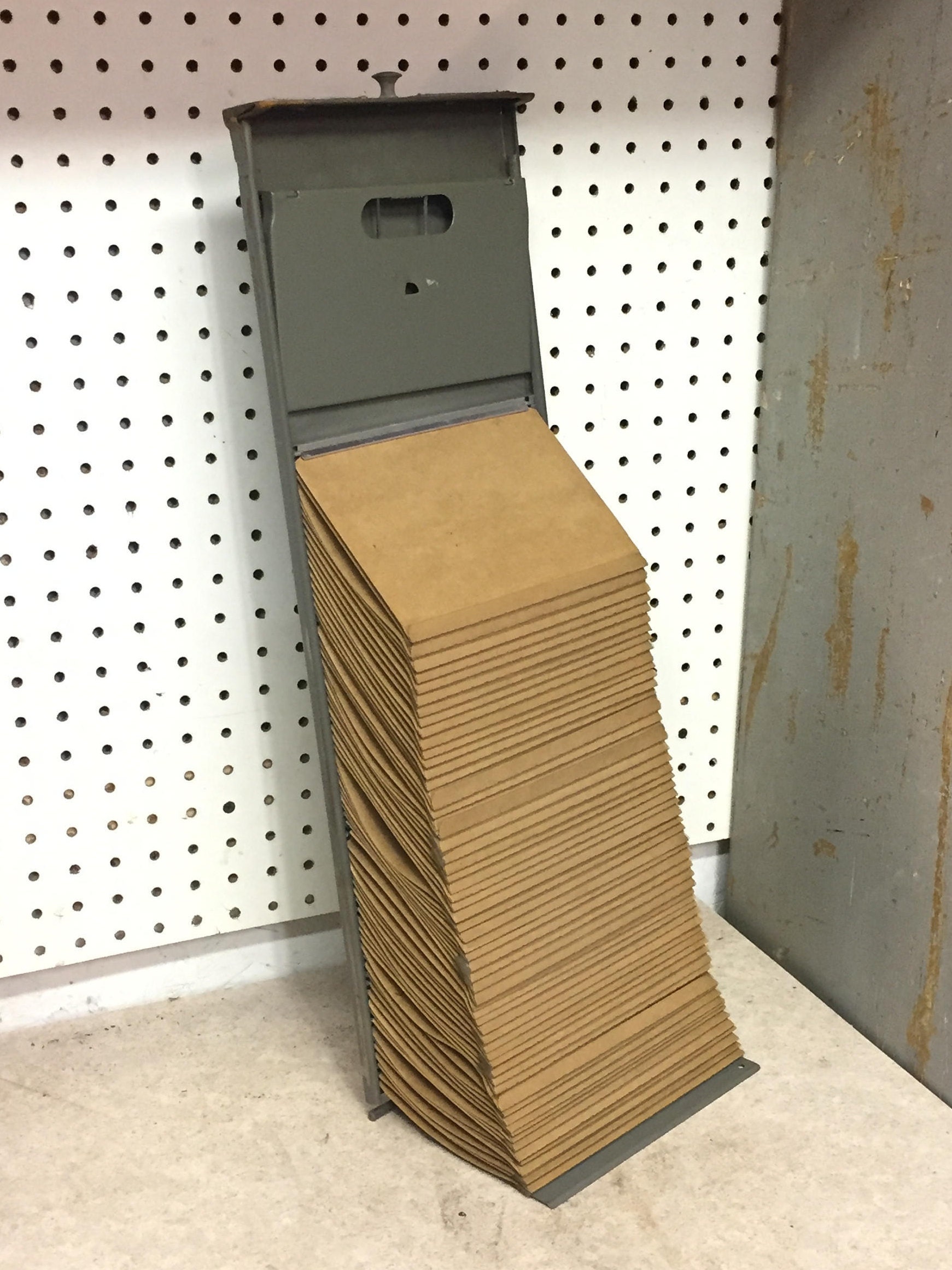 Industrial 10 Drawer GLOBE WERNICKE Steel Storage Parts