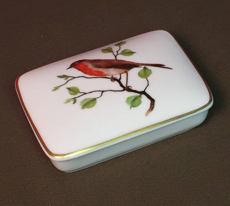Porcelain Trinket Box, Gefiederte Welt, Rosenthal, Handmalerei, Munchen Germany, Hand Painted Bird image 4