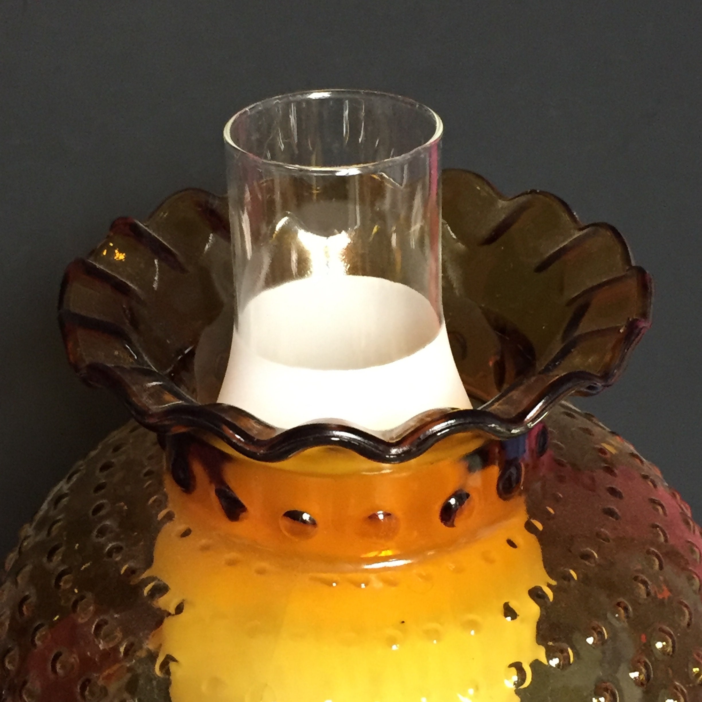 Vintage Brass Tone Electric Hurricane Lamp Table Lamp with an Amber