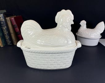 Whittier Pottery, White Ceramic Nesting Hen Dish, Made in California, USA
