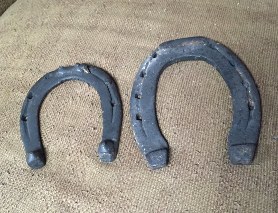 2 Original Black Iron Horse Shoes Vintage Horse Tack Farm Ranch Cabin