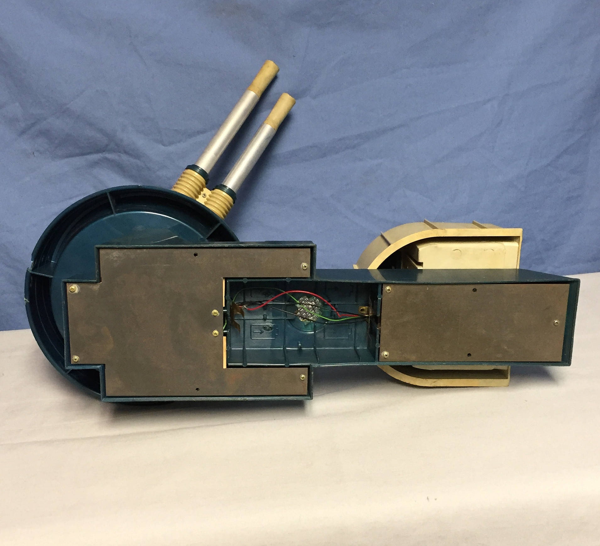 pompom gun pompom gun