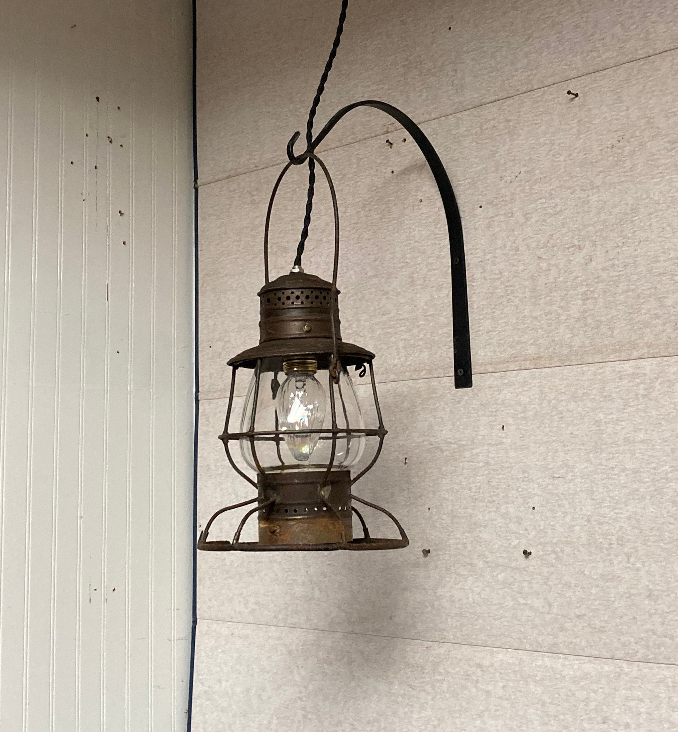 Rusty Lantern Ucon - wl449qm