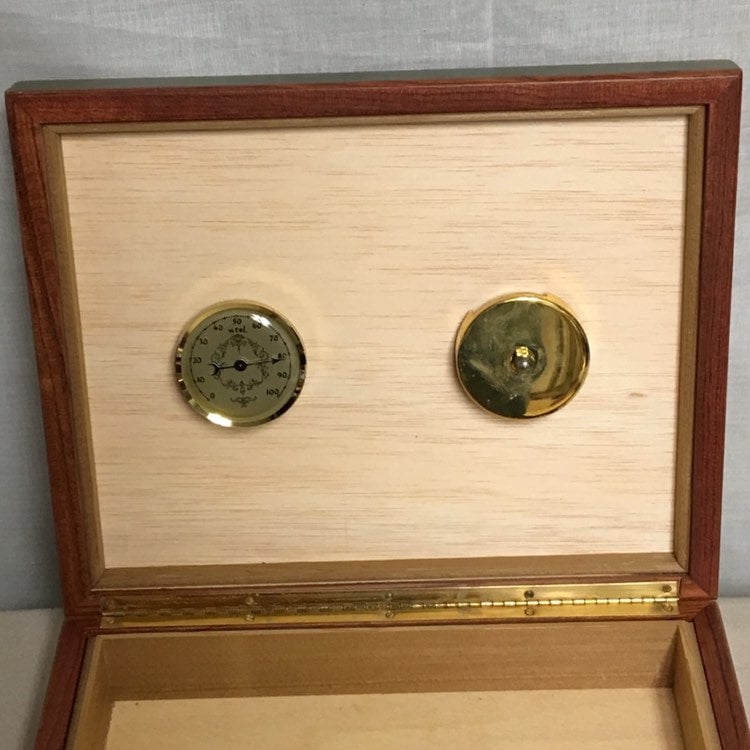 Wooden Italian Cigar Humidor Box with Humidistat, Made in Italy