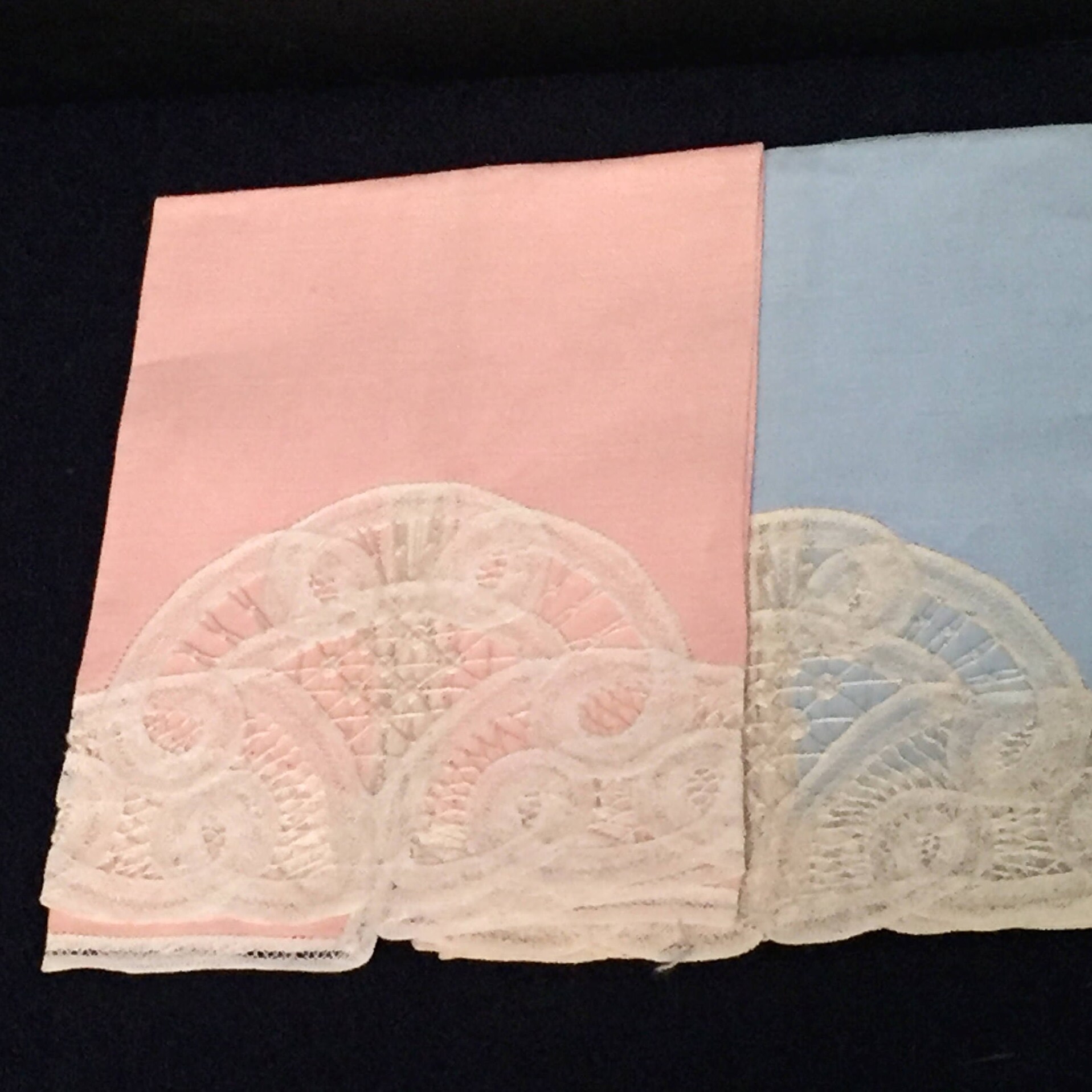 Vintage Linen and Lace Napkins, Pastel Colored Napkins, 1950’s