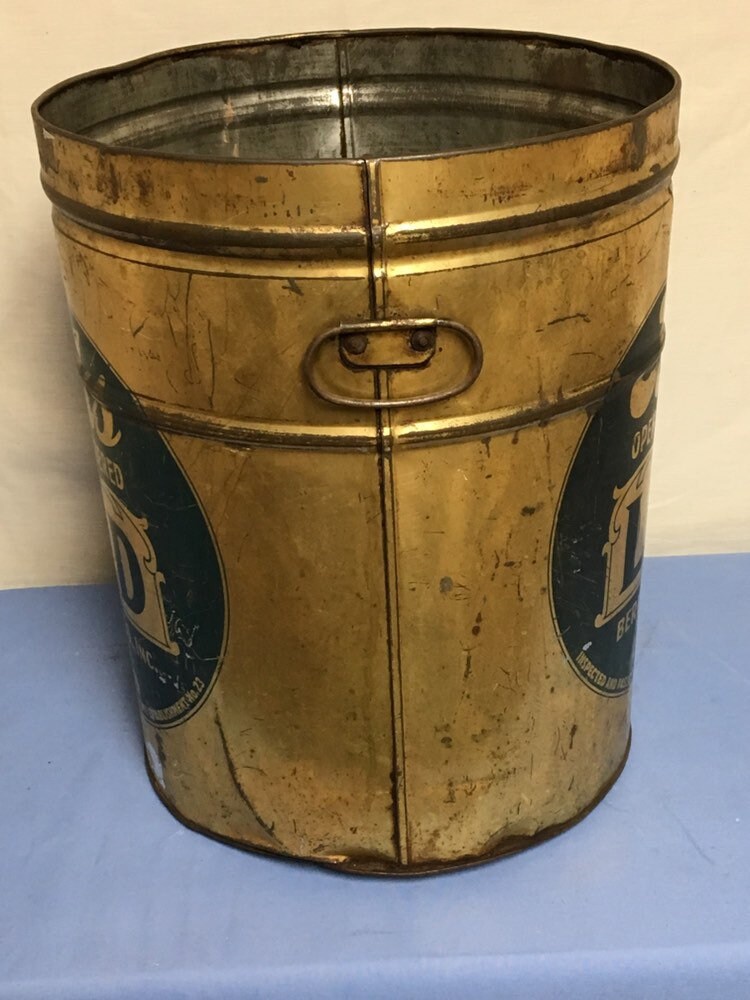 Berks Open Kettle Rendered Lard Tin, Berks Packaging, Reading Pa Advertising