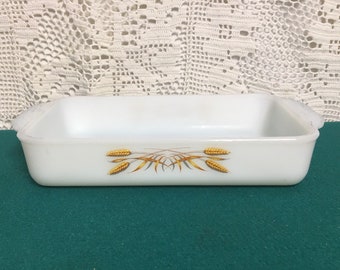 Anchor Hocking, Fire King Rectangular Baking Dish #410, White with Yellow and Brown Wheat Pattern, 1-1/2 Quart Baking Dish