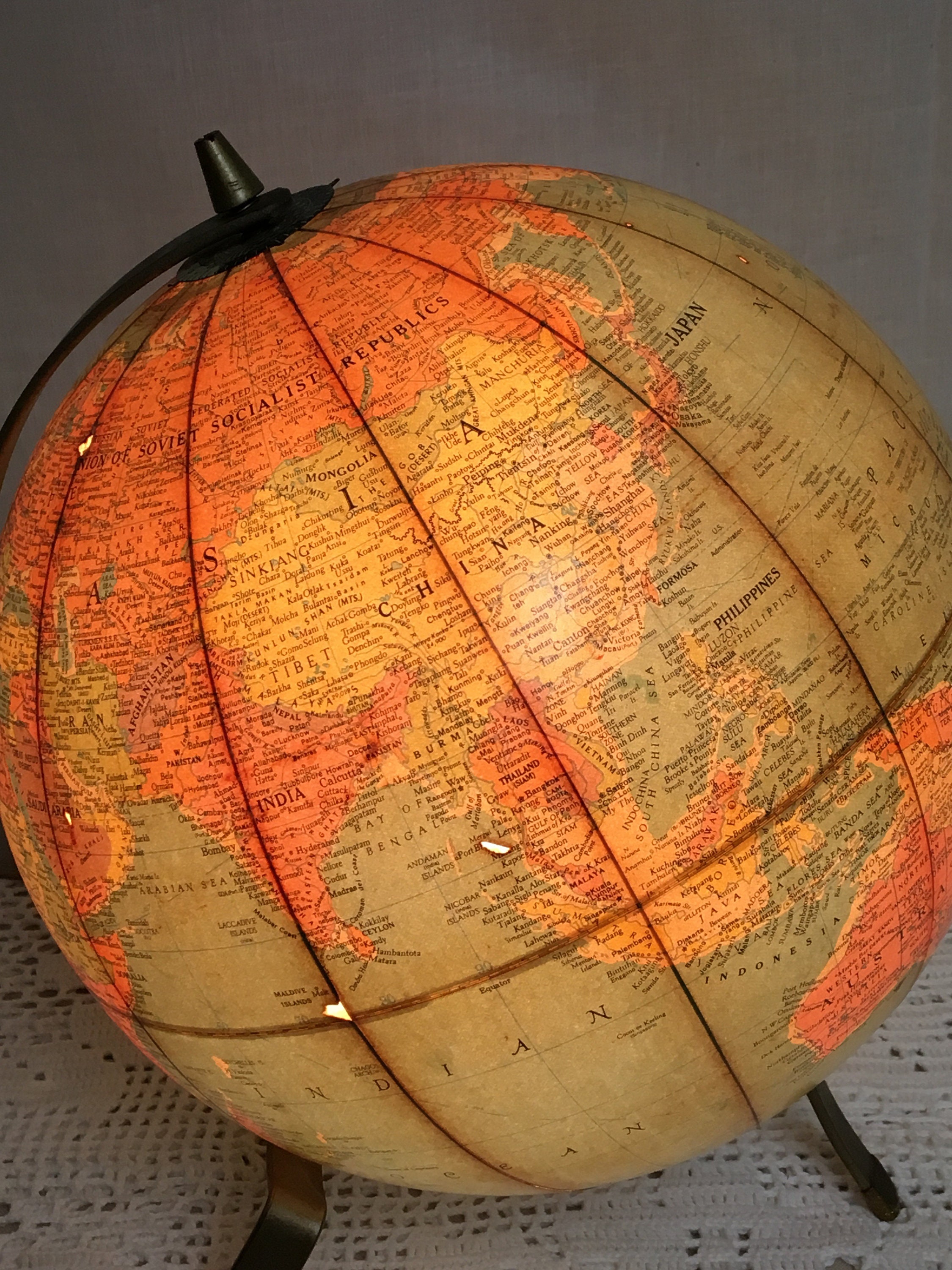 Replogle 10 Inch Library Globe from 1960, Vintage Light Up Globe, World Globe, Teacher's Desk