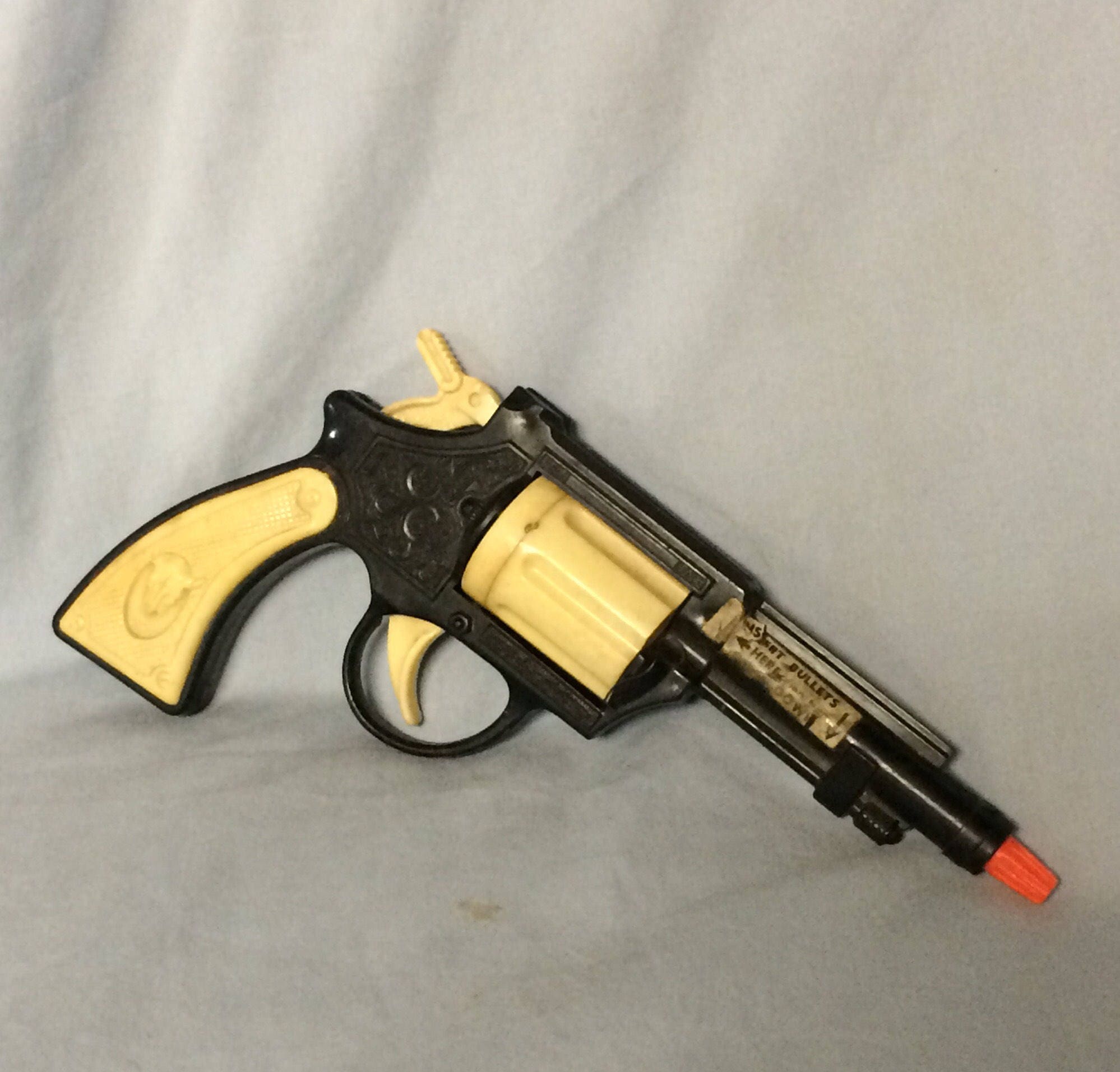 Plastic Toy Pellet Gun, No Maker Marking