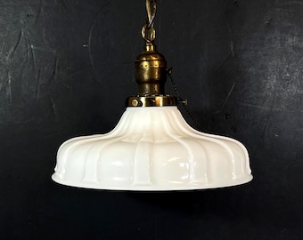Vintage Lighting & Lamps