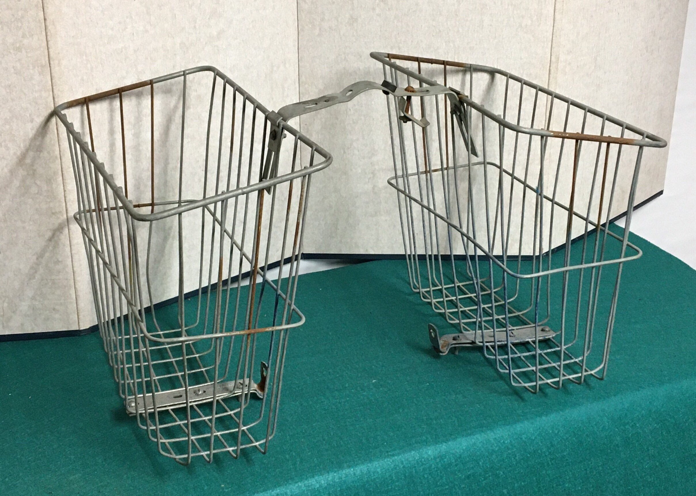 metal basket bike