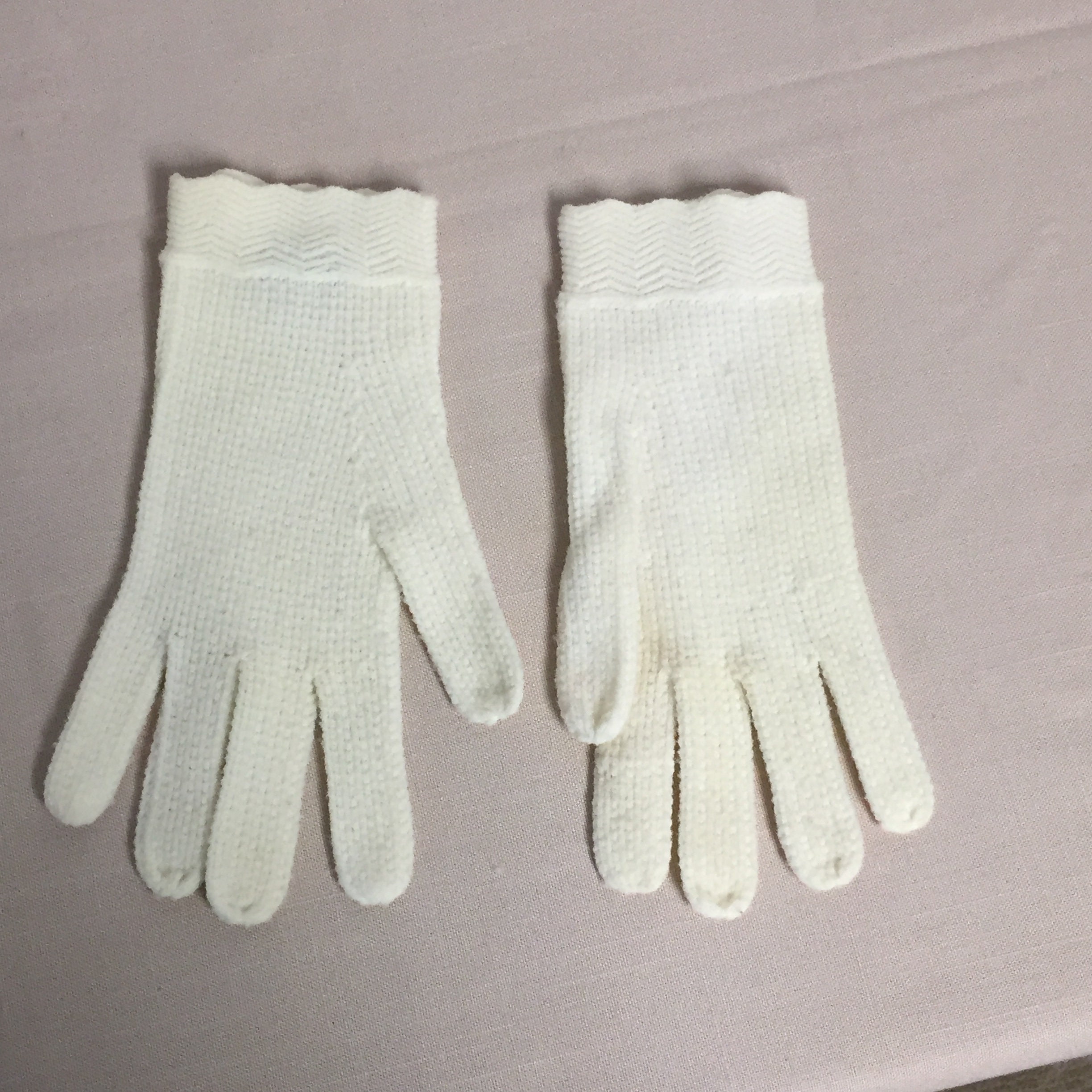 Vintage Ladies Gloves Made in Japan, Nylon Knit Gloves, With Two