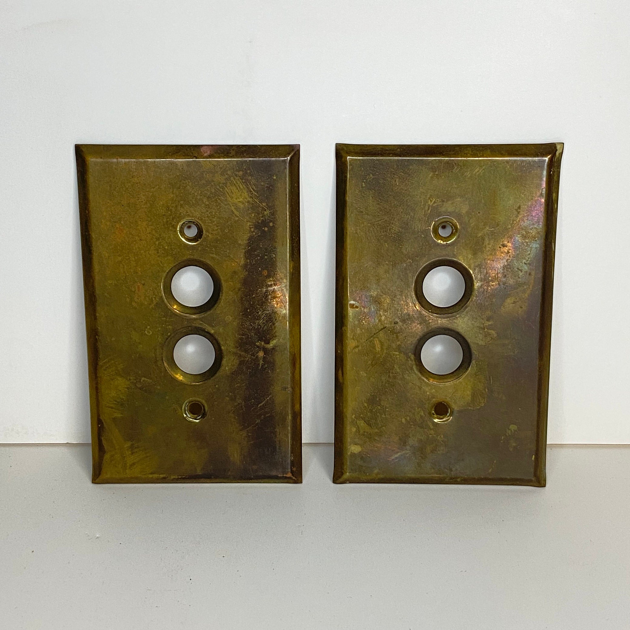 2 Antique Single Gang Brass Light Switch Cover Plates, Inline Push