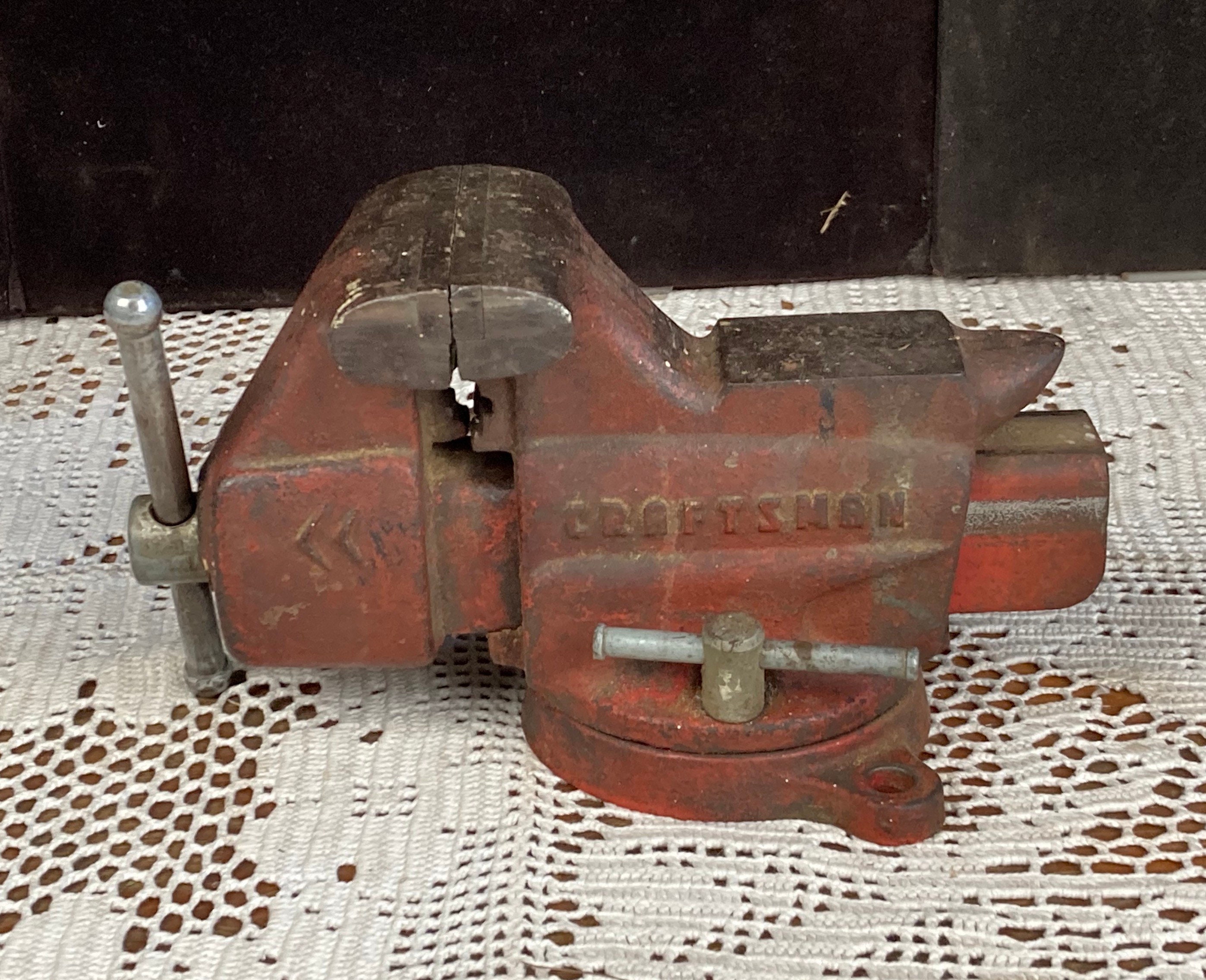 Vintage Craftsman Bench Vise with Swivel Base and Anvil, 33/4 Jaws