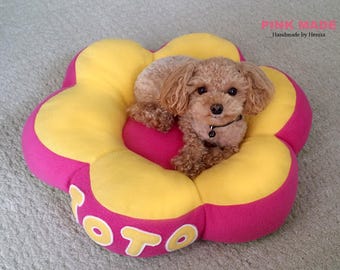 Custom Personalized Dog Bed!!  Pink and Yellow  Flower Bed~ Modern & Luxury Dog Bed with Name/ Unique,Lovely~!! / Large, X-Large Size