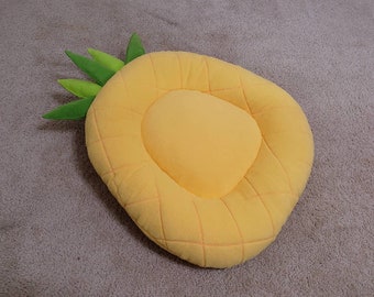 pineapple dog bed large
