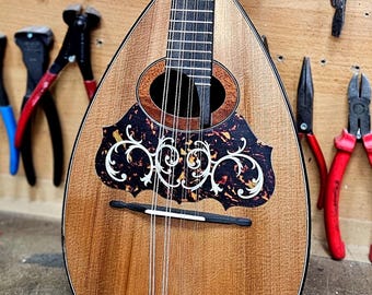 Bandolim personalizado | Bandolim profissional grego de fundo redondo, estilo antigo "Mourtzinos", feito à mão