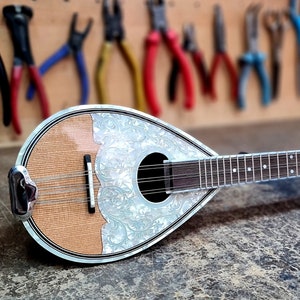 Professional Baglamas | Handmade Premium Quality Professional 6 String Greek Baglamas