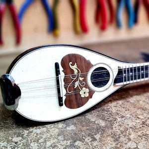 Custom Baglamas | Handmade Professional 6 String Greek Baglamas