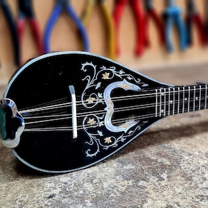 Original Baglamas | Handmade Traditional 6 String Greek Baglamas