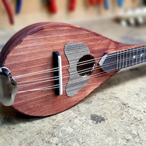 Basic Baglamas | Handmade Traditional 6 String Greek Baglamas