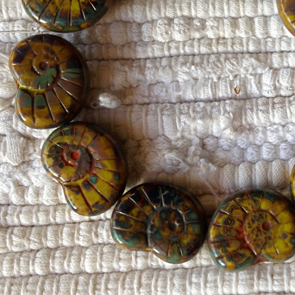 17x13mm Nautilus Picasso Beads Czech Artisan - 10