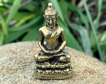 Small Brass Sitting Buddha Statue Figurine from Thailand - 1 1/4 Inch - 30mm