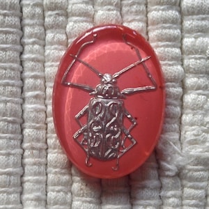 Vintage Glass German Reverse Intaglio Cabochon - Pink & Silver Bug - 18 x 24 mm