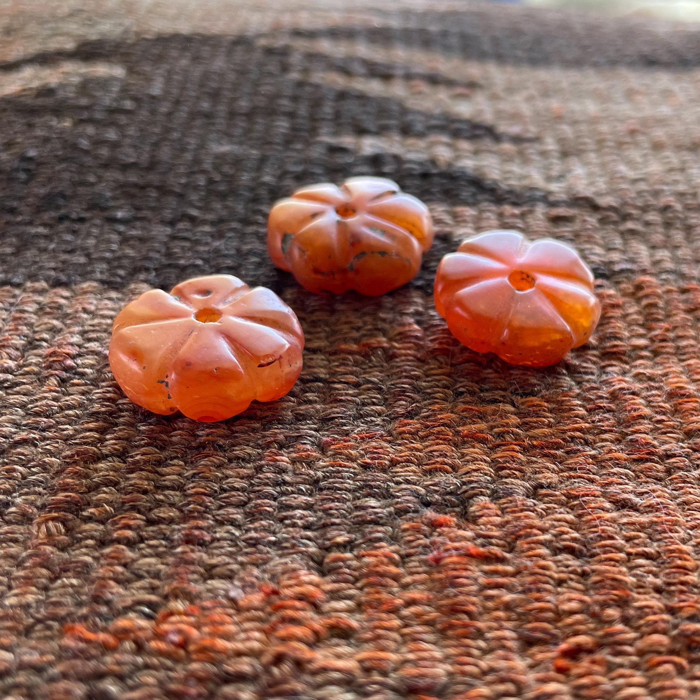 Pema Raka - Etsy
