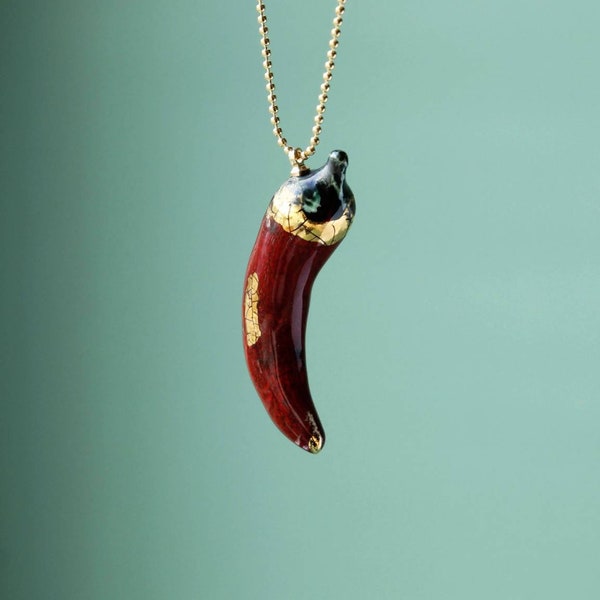 Ceramic pepper pendant, red glazed, gold covered, real shape and form chilli pepper, ceramic pendant covered with 22 kt gold, unisex