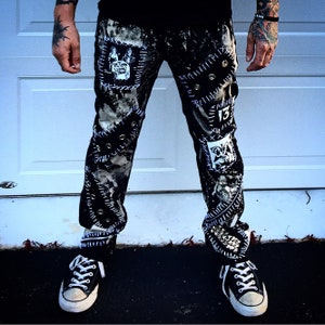 ROCKSTAR Jeans Mens Size 40 Graffiti Urban Biker Rocker Paint Spatter  Button Fly