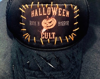 Halloween Cult Distressed Trucker - Halloween - Michael Myers