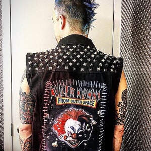 Killer Klowns Vest