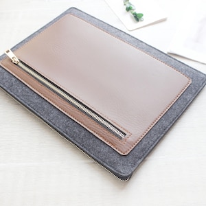 Handmade Felt iPad Case, All Sizes and Keyboards, Minimalist Protective Tablet Sleeve for iPad Air 11", Cover iPad Pro 13", Padded Cases 003
